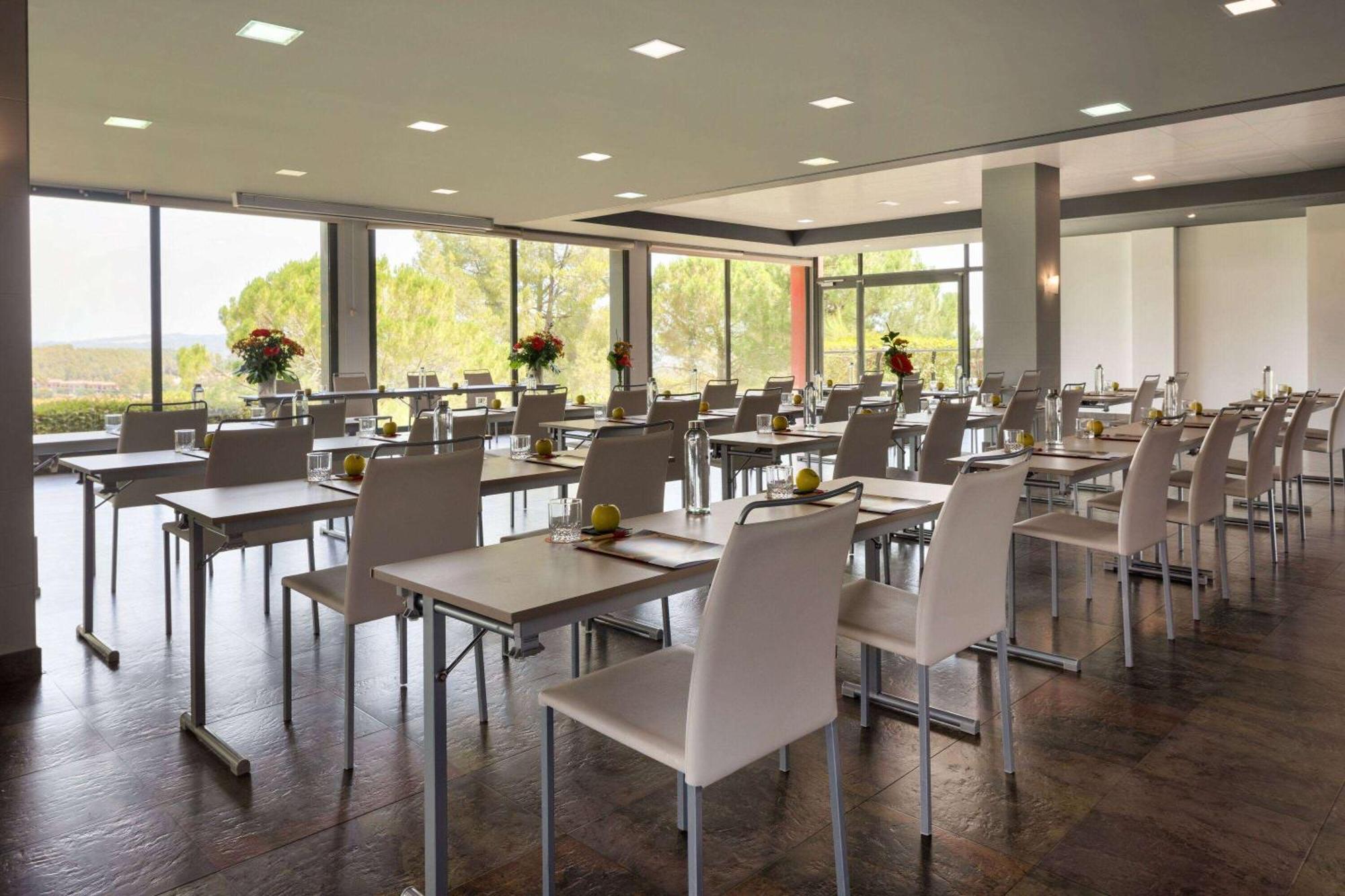 Hotel Dolce By Wyndham Barcelona Sant Esteve Sesrovires