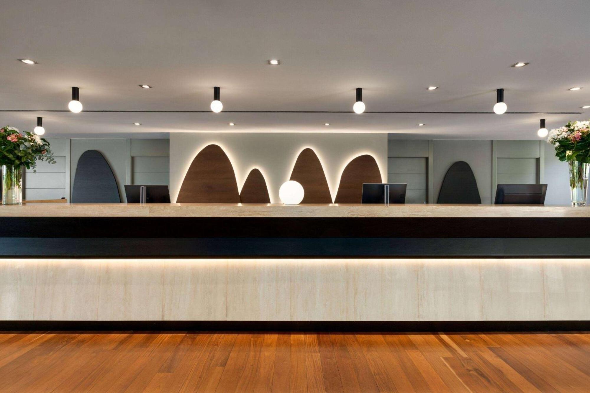 Dolce By Wyndham Barcelona Sant Esteve Sesrovires